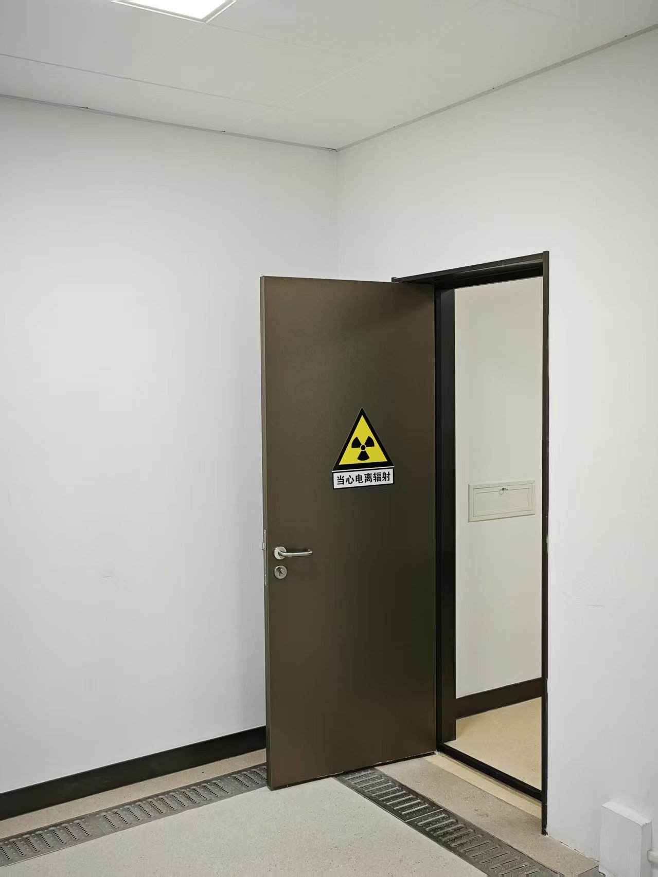 南京CT室手动单开防护铅门